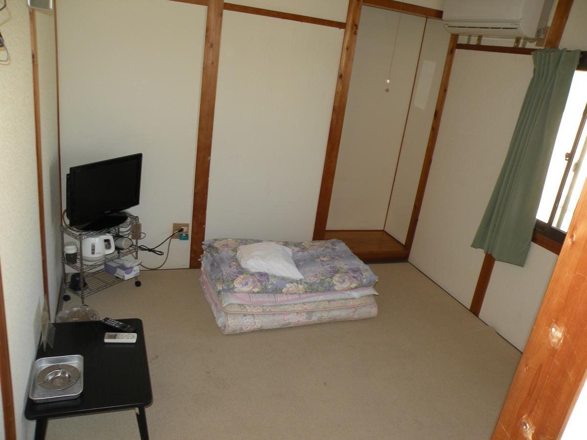 Business Hotel Minshuku Minato Tokushima Exterior foto